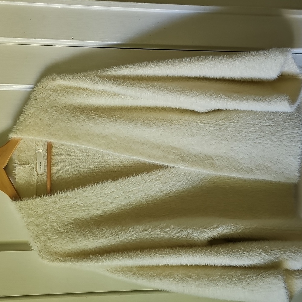 Anthropolgy Sleeping On Snow Cream Women's Cardigan- Like New- One Size